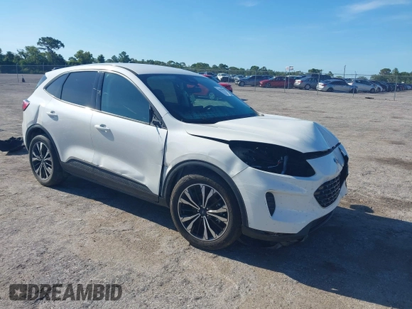 2022 Ford Escape SE z VIN 1FMCU0G64NUB84513, wystawiony jako IAAI lot #42579903 z przebiegiem 44 546 mil mil oraz . Historia ofert i sprzedaży dostępna na DreamBid. Obrazek 1.