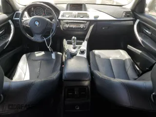 2012 BMW 3 Series 328i z VIN WBA3C1C52CF432699, wystawiony jako Copart lot #60540175 z przebiegiem 130 162 mil mil oraz Szkoda całkowita • Salvage title. Historia ofert i sprzedaży dostępna na DreamBid. Obrazek 8.