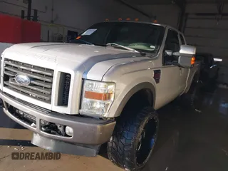 2008 Ford Super Duty F-250 SRW XL with VIN 1FTSX21R48ED49660, listed as a IAAI auction lot 41275675 with 193,731 mi miles. Bid and sale history available at carsss.com. Image 18.