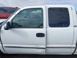 2002 GMC Sierra 1500 SLE with VIN 2GTEC19T421129317, listed as a IAAI auction lot 41311175 with 1 mi miles. Bid and sale history available at carsss.com. Image 15.