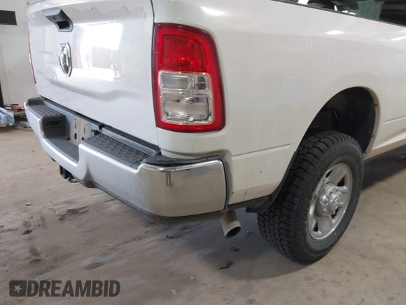 2021 Ram 2500 Tradesman with VIN 3C6MR5AJ7MG554253, listed as a IAAI auction lot 42550185 with 53,137 mi miles and . Bid and sale history available at DreamBid. Image 6.