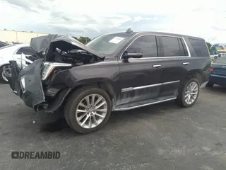 2018 Cadillac Escalade Luxury z VIN 1GYS3BKJ7JR204609, wystawiony jako IAAI lot #40951011 z przebiegiem 79 335 mil mil oraz . Historia ofert i sprzedaży dostępna na DreamBid. Obrazek 2.