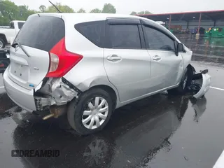 2015 Nissan Note SV with VIN 3N1CE2CP2FL408503, listed as a IAAI auction lot 42189546 with 89,790 mi miles and . Bid and sale history available at DreamBid. Image 4.