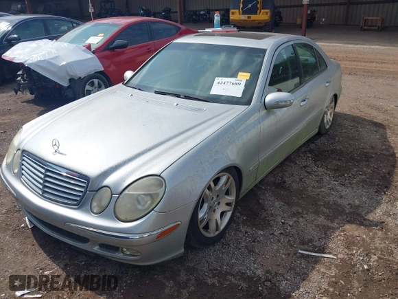 2003 Mercedes-Benz E 500 z VIN WDBUF70J73A332919, wystawiony jako IAAI lot #42477689 z przebiegiem Nie podano mil oraz . Historia ofert i sprzedaży dostępna na DreamBid. Obrazek 2.