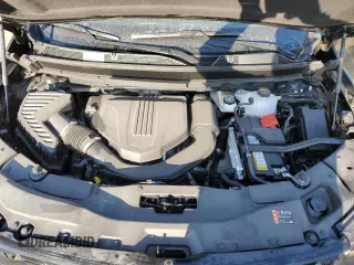 2024 Chevrolet Traverse AWD RS z VIN 1GNEVLKS9RJ166541, wystawiony jako Copart lot #50409225 z przebiegiem 8 356 mil mil oraz Szkoda całkowita • Salvage title. Historia ofert i sprzedaży dostępna na DreamBid. Obrazek 13.