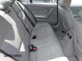 2006 BMW 3 Series 325i with VIN WBAVB17576NK31560, listed as a IAAI auction lot 42384770 with 186,091 mi miles and . Bid and sale history available at DreamBid. Image 8.