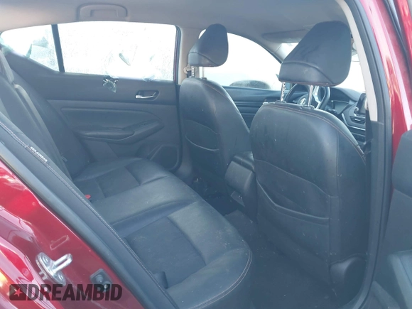 2019 Nissan Altima 2.5 SR with VIN 1N4BL4CV8KC203692, listed as a IAAI auction lot 41780529 with 158,345 mi miles. Bid and sale history available at carsss.com. Image 8.