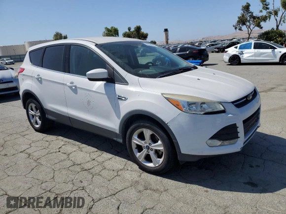 2014 Ford Escape SE z VIN 1FMCU9GX2EUE42010, wystawiony jako Copart lot #59228265 z przebiegiem 107 863 mil mil oraz Czysty tytuł • Clean title. Historia ofert i sprzedaży dostępna na DreamBid. Obrazek 4.