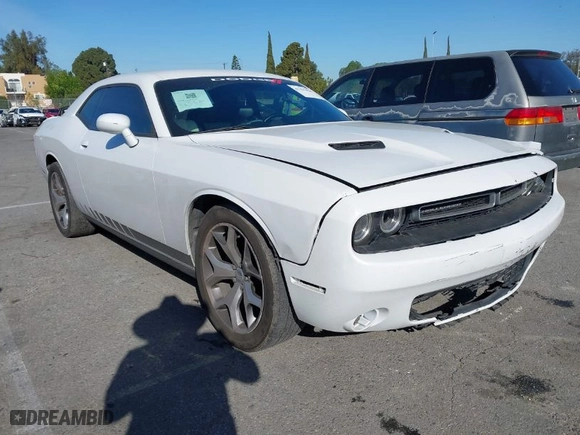 2015 Dodge Challenger SXT Plus with VIN 2C3CDZBG9FH717750, listed as a IAAI auction lot 41797958 with 189,139 mi miles. Bid and sale history available at carsss.com. Image 1.