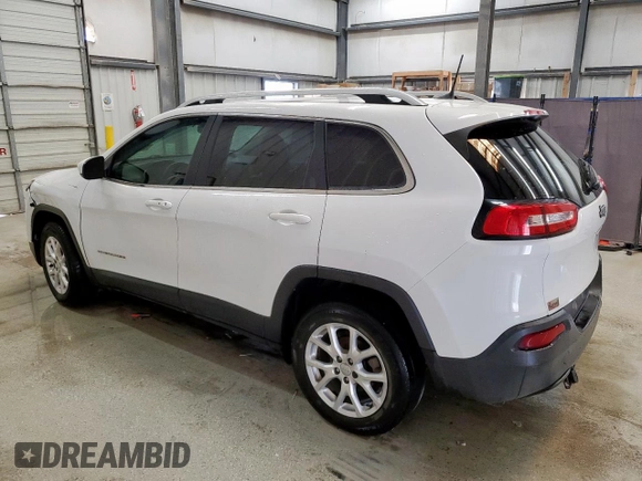 2018 Jeep Cherokee Latitude Plus with VIN 1C4PJLLB1JD542597, listed as a Copart auction lot 61545105 with 218,442 mi miles and Clean title. Bid and sale history available at DreamBid. Image 2.