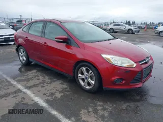 2014 Ford Focus SE with VIN 1FADP3F22EL112110, listed as a IAAI auction lot 41582585 with 107,285 mi miles. Bid and sale history available at carsss.com. Image 1.
