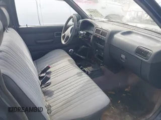 1994 Nissan Frontier z VIN 1N6SD11S4RC322264, wystawiony jako IAAI lot #41325955 z przebiegiem 153 524 mil mil oraz . Historia ofert i sprzedaży dostępna na DreamBid. Obrazek 5.