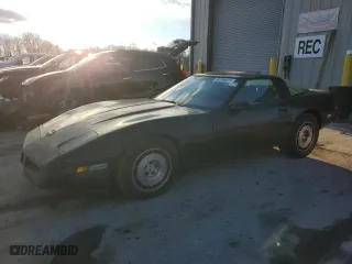 1986 Chevrolet Corvette with VIN 1G1YY0786G5105915, listed as a Copart auction lot 88309815 with 87,655 mi miles and Clean Title. Bid and sale history available at carsss.com. Image 1.