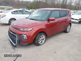2022 Kia Soul LX with VIN KNDJ23AU8N7836980, listed as a IAAI auction lot 41871840 with 47,162 mi miles. Bid and sale history available at carsss.com. Image 17.