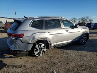 2024 Volkswagen Atlas SEL with VIN 1V2BR2CA4RC527287, listed as a Copart auction lot 41517555 with 22,347 mi miles and Salvage title. Bid and sale history available at DreamBid. Image 3.