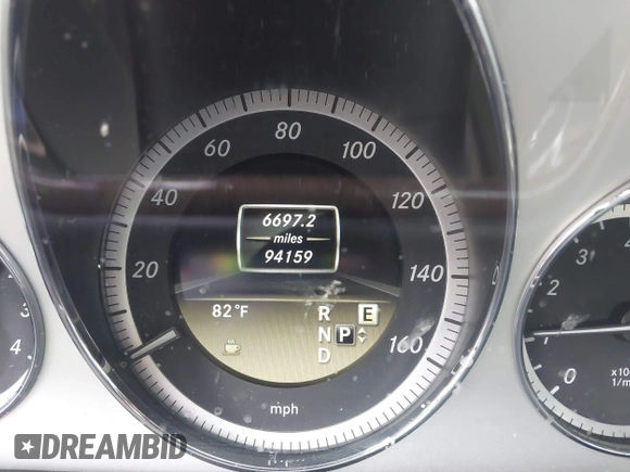 2012 Mercedes-Benz E 350 Luxury with VIN WDDHF8JB7CA624737, listed as a IAAI auction lot 41914956 with 94,159 mi miles and . Bid and sale history available at DreamBid. Image 16.