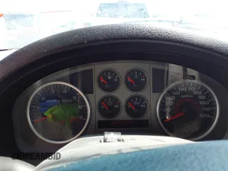 2008 Ford F-150 XLT z VIN 1FTPW12V78KE06868, wystawiony jako IAAI lot #42044311 z przebiegiem Nie podano mil oraz . Historia ofert i sprzedaży dostępna na DreamBid. Obrazek 7.