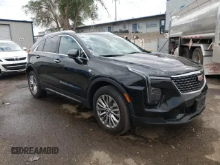 2024 Cadillac XT4 FWD Premium Luxury z VIN 1GYFZCR43RF221412, wystawiony jako Copart lot #55507885 z przebiegiem 23 702 mil mil oraz Tytuł czysty. Historia ofert i sprzedaży dostępna na DreamBid. Obrazek 4.