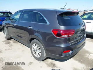 2019 Kia Sorento LX with VIN 5XYPG4A31KG547303, listed as a IAAI auction lot 41751159 with 65,468 mi miles. Bid and sale history available at carsss.com. Image 3.