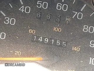 1996 Ford Taurus GL z VIN 1FALP57U9TG184497, wystawiony jako IAAI lot #42290105 z przebiegiem 149 155 mil mil oraz . Historia ofert i sprzedaży dostępna na DreamBid. Obrazek 15.