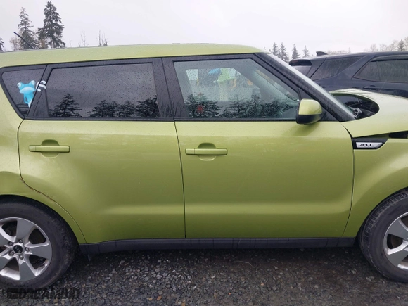 2019 Kia Soul with VIN KNDJN2A29K7921581, listed as a IAAI auction lot 41976574 with 66,816 mi miles. Bid and sale history available at carsss.com. Image 14.
