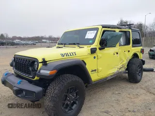 2024 Jeep Wrangler Sport S with VIN 1C4RJXN62RW121018, listed as a IAAI auction lot 41772775 with 1,146 mi miles and . Bid and sale history available at DreamBid. Image 18.