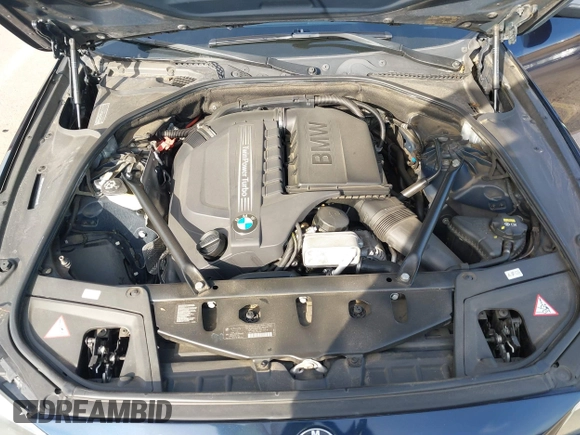 2014 BMW 5 Series 535i with VIN WBA5B1C56ED481995, listed as a IAAI auction lot 41583675 with 95,511 mi miles. Bid and sale history available at carsss.com. Image 10.