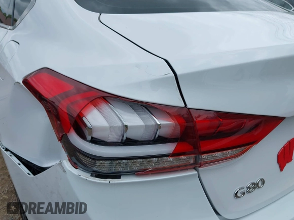 2017 Genesis G80 3.8L z VIN KMHGN4JEXHU166690, wystawiony jako IAAI lot #42322211 z przebiegiem 111 599 mil mil oraz . Historia ofert i sprzedaży dostępna na DreamBid. Obrazek 17.