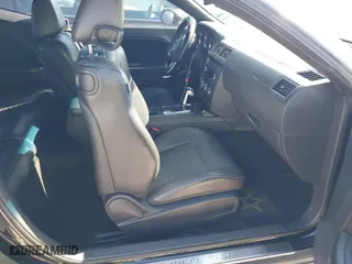 2014 Dodge Challenger SXT with VIN 2C3CDYAG8EH196157, listed as a IAAI auction lot 41730855 with 112,354 mi miles. Bid and sale history available at carsss.com. Image 5.