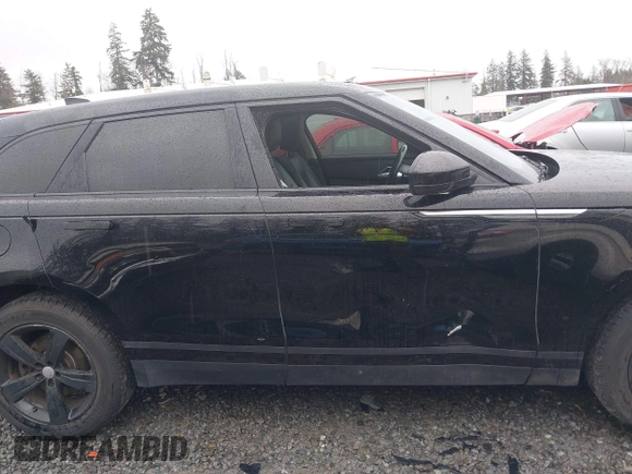 2020 Land Rover Range Rover Velar S z VIN SALYB2EX7LA265410, wystawiony jako IAAI lot #41840054 z przebiegiem 80 795 mil mil oraz . Historia ofert i sprzedaży dostępna na DreamBid. Obrazek 13.