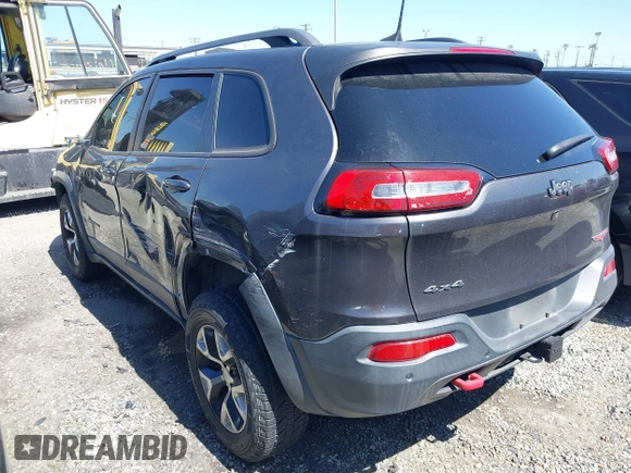 2018 Jeep Cherokee Trailhawk with VIN 1C4PJMBX0JD534722, listed as a IAAI auction lot 41557426 with 109,429 mi miles and . Bid and sale history available at DreamBid. Image 3.