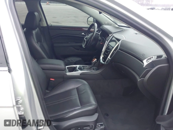 2016 Cadillac SRX Luxury Collection with VIN 3GYFNBE39GS550952, listed as a IAAI auction lot 40921325 with 90,160 mi miles. Bid and sale history available at carsss.com. Image 5.