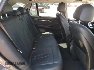 2016 BMW X5 xDrive35i z VIN 5UXKR0C51G0P30210, wystawiony jako Copart lot #49525235 z przebiegiem Nie podano mil oraz Szkoda całkowita • Salvage title. Historia ofert i sprzedaży dostępna na DreamBid. Obrazek 11.