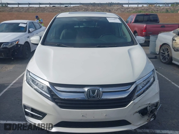 2018 Honda Odyssey Elite with VIN 5FNRL6H90JB024046, listed as a IAAI auction lot 42020880 with 45,536 mi miles. Bid and sale history available at carsss.com. Image 12.