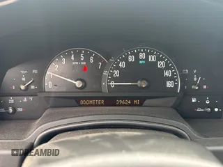 2005 Cadillac XLR z VIN 1G6YV34A255604073, wystawiony jako Copart lot #86889874 z przebiegiem 39 624 mil mil oraz Tytuł czysty. Historia ofert i sprzedaży dostępna na DreamBid. Obrazek 8.
