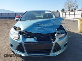 2012 Ford Focus SEL with VIN 1FAHP3H23CL417403, listed as a IAAI auction lot 42043152 with 140,604 mi miles. Bid and sale history available at carsss.com. Image 12.