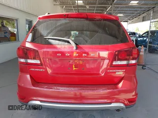 2018 Dodge Journey Crossroad with VIN 3C4PDCGG0JT166725, listed as a IAAI auction lot 42763615 with 123,032 mi miles and . Bid and sale history available at DreamBid. Image 17.
