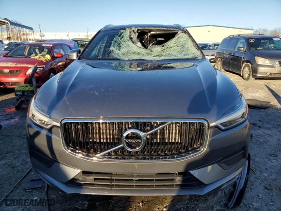 2021 Volvo XC60 Momentum with VIN YV4A22RKXM1684809, listed as a Copart auction lot 86790664 with 32,070 mi miles and Salvage Title. Bid and sale history available at carsss.com. Image 5.