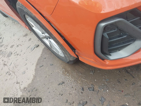 2023 Audi Q3 S line Premium z VIN WA1DECF38P1129821, wystawiony jako IAAI lot #42503445 z przebiegiem 49 651 mil mil oraz . Historia ofert i sprzedaży dostępna na DreamBid. Obrazek 6.