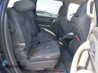 2016 Chevrolet Traverse LS z VIN 1GNKRFEDXGJ213319, wystawiony jako IAAI lot #42278916 z przebiegiem 170 028 mil mil oraz . Historia ofert i sprzedaży dostępna na DreamBid. Obrazek 8.