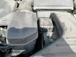 2018 Hyundai Santa Fe 2.4L with VIN 5NMZU3LB4JH103014, listed as a Copart auction lot 68169535 with 124,444 mi miles and Salvage title. Bid and sale history available at DreamBid. Image 17.