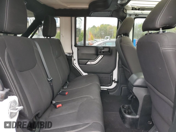 2018 Jeep Wrangler Unlimited Sahara with VIN 1C4HJWEG4JL922375, listed as a Copart auction lot 55333765 with 111,986 mi miles and Salvage title. Bid and sale history available at DreamBid. Image 11.