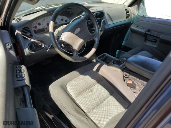 2005 Ford Explorer Sport Trac XLS with VIN 1FMZU67K65UA48250, listed as a Copart auction lot 48879285 with 211,720 mi miles and Non Repairable. Bid and sale history available at carsss.com. Image 8.