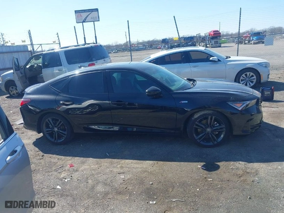 2024 Acura Integra w/A-Spec Technology Package with VIN 19UDE4H68RA017480, listed as a IAAI auction lot 41748168 with 9,242 mi miles. Bid and sale history available at carsss.com. Image 13.