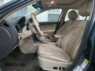 2012 Lincoln MKZ Hybrid with VIN 3LNDL2L38CR829084, listed as a Copart auction lot 46523705 with 150,272 mi miles and Clean Title. Bid and sale history available at DreamBid. Image 7.