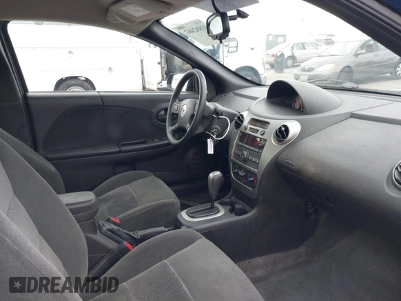 2006 Saturn ION z VIN 1G8AW15B96Z122437, wystawiony jako IAAI lot #41802467 z przebiegiem 116 371 mil mil oraz . Historia ofert i sprzedaży dostępna na DreamBid. Obrazek 5.