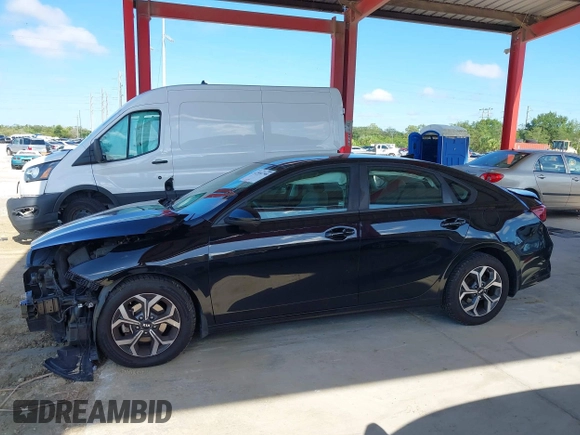 2019 Kia Forte LXS z VIN 3KPF24AD9KE060124, wystawiony jako IAAI lot #42594798 z przebiegiem 134 253 mil mil oraz . Historia ofert i sprzedaży dostępna na DreamBid. Obrazek 14.