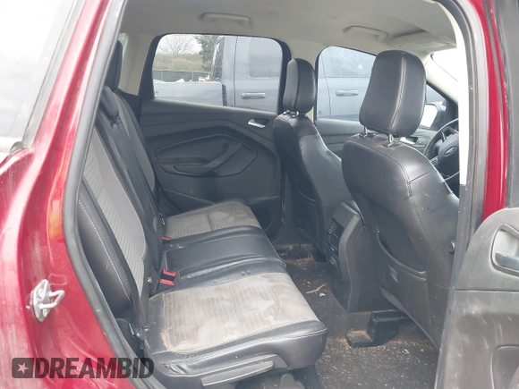 2019 Ford Escape SE with VIN 1FMCU0GD6KUB58201, listed as a IAAI auction lot 41433918 with 162,580 mi miles. Bid and sale history available at carsss.com. Image 8.
