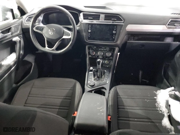 2024 Volkswagen Tiguan S with VIN 3VVFB7AX0RM137377, listed as a Copart auction lot 45110745 with 0 mi miles and Salvage Title. Bid and sale history available at carsss.com. Image 8.