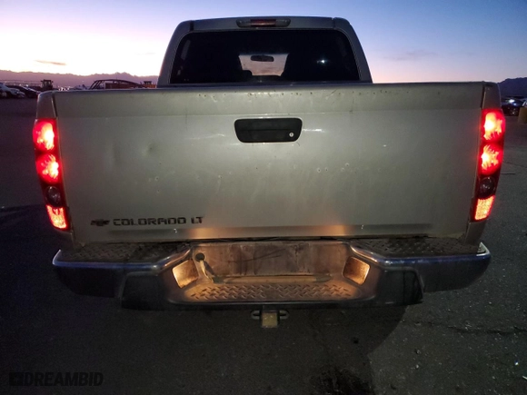 2008 Chevrolet Colorado LT w/1LT with VIN 1GCCS33E388221430, listed as a Copart auction lot 88946965 with 281,382 mi miles and Salvage Title. Bid and sale history available at carsss.com. Image 6.